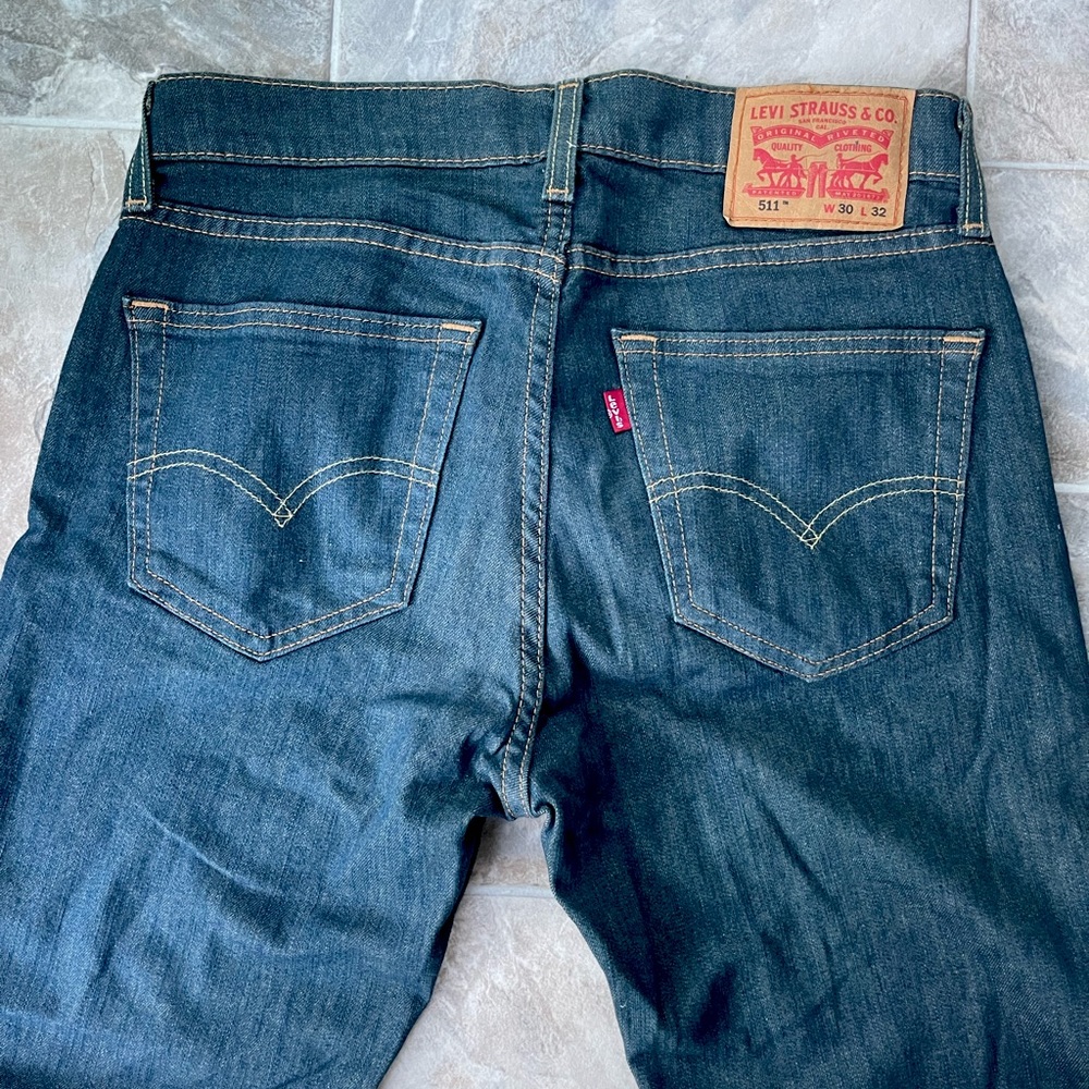 LEVI’S 511 SIGNATURE MEN’S JEANS W30 L32